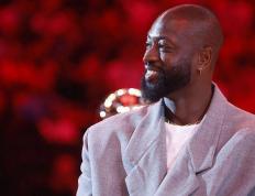 德怀恩·韦德建议NBA全明星赛效仿NFL职业碗赛季末举办，重燃比赛激情