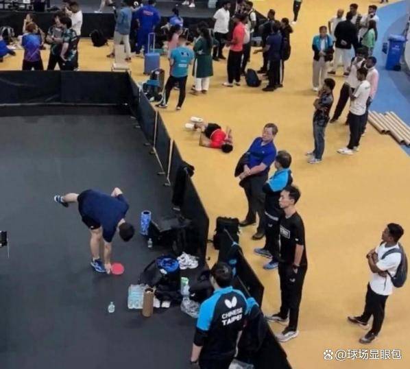 乒乓球(qiú)亚锦赛变荒野求生比赛场地惊現(xiàn)青蛙？現(xiàn)场環(huán)境(jìng)令人担忧