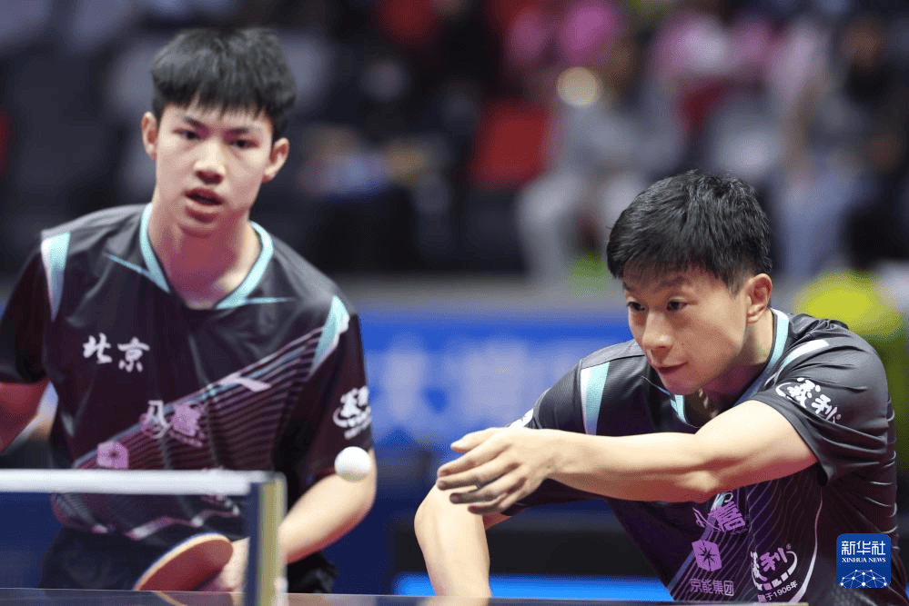 组圖(tú)：全(quán)运会乒乓球男团北京胜江苏 马龍(lóng)王楚(chǔ)欽(qīn)出战