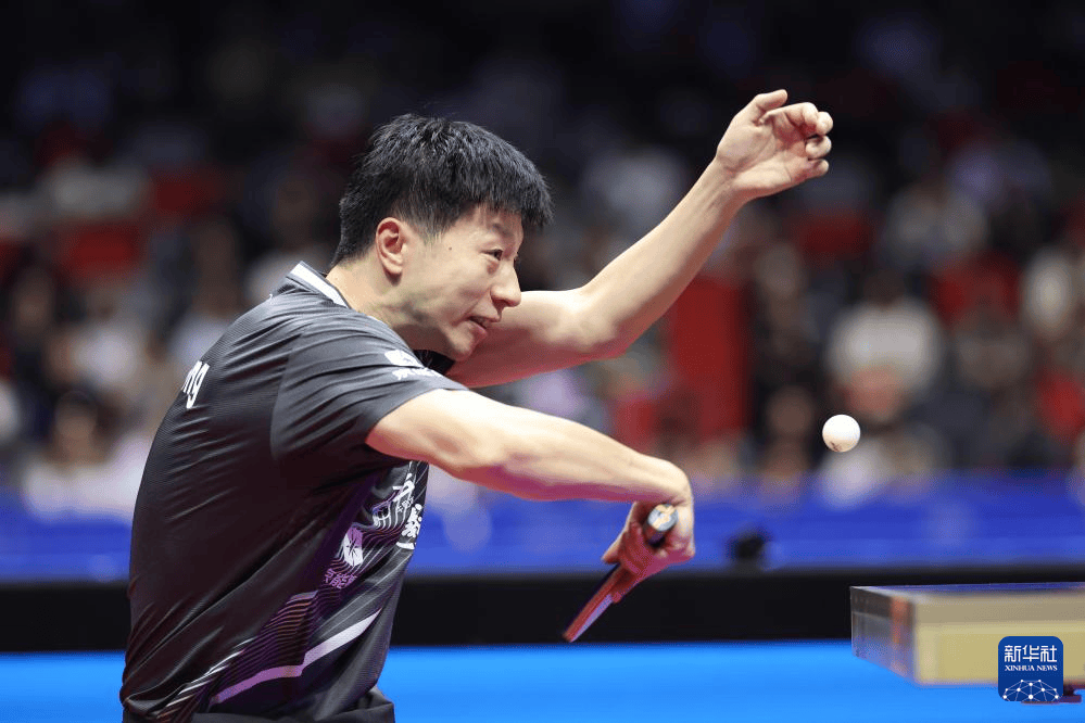 组圖(tú)：全(quán)运会乒乓球男团北京胜江苏 马龍(lóng)王楚(chǔ)欽(qīn)出战