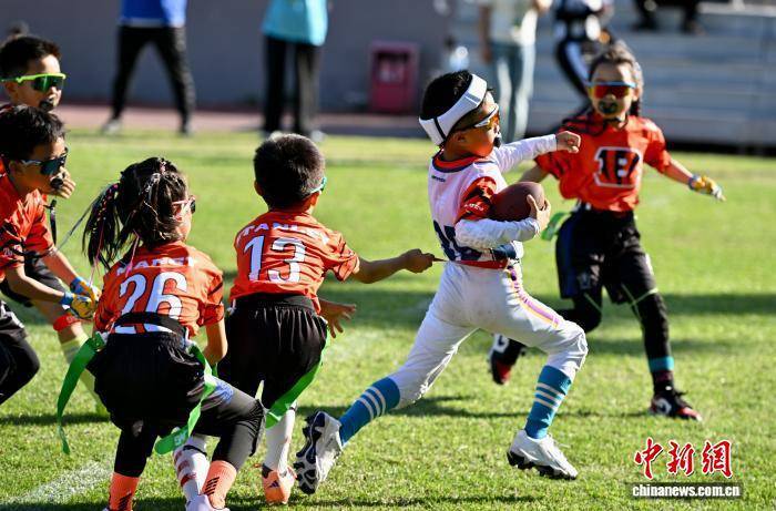 第13届NFL FLAG“勇者之冠”青少年腰旗橄榄球总决赛在福建晋江举行