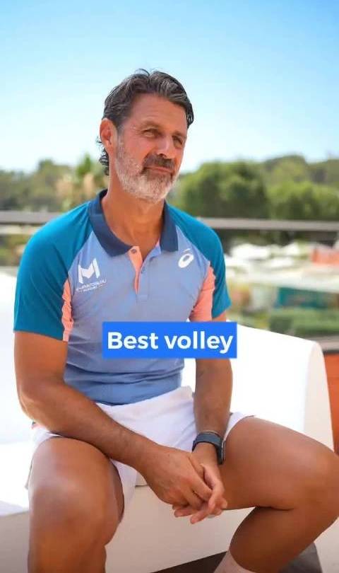 小威教练反驳阿卡比辛纳更强论，亨曼称现在无关紧要的比赛太多了